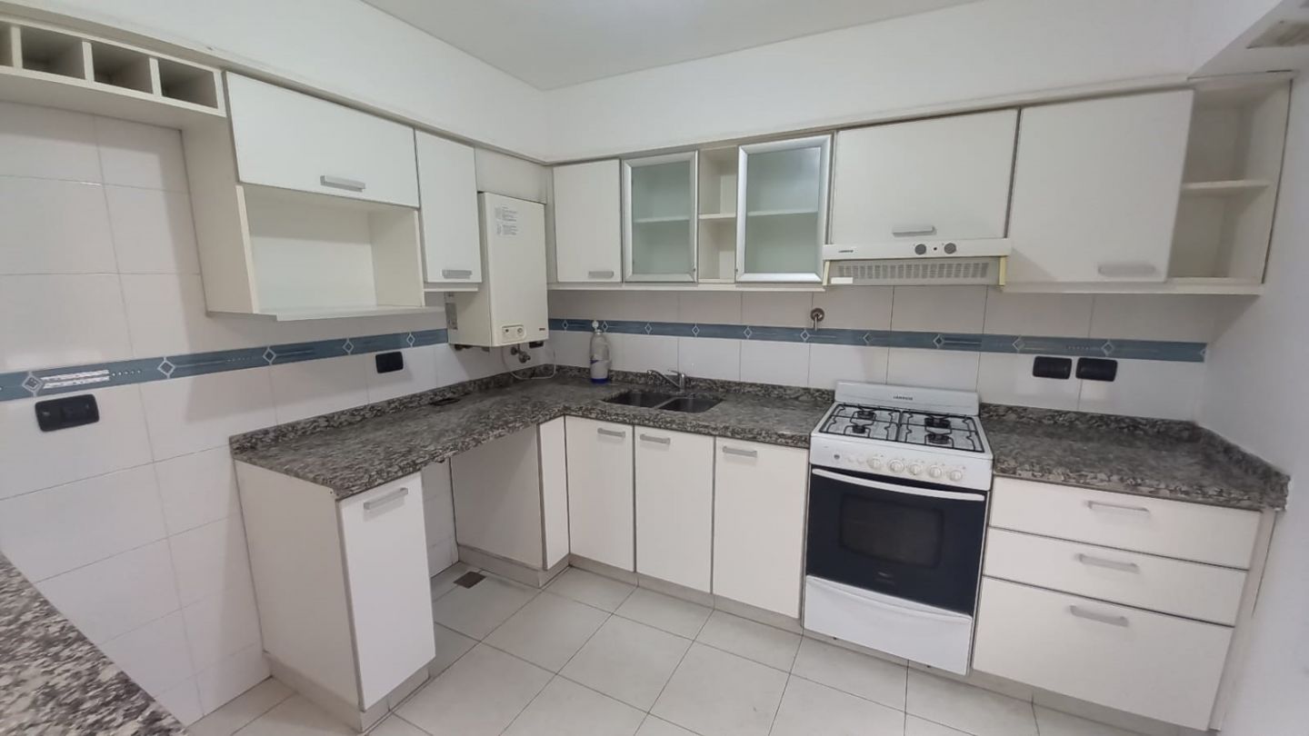 Departamento en ALEM 300
