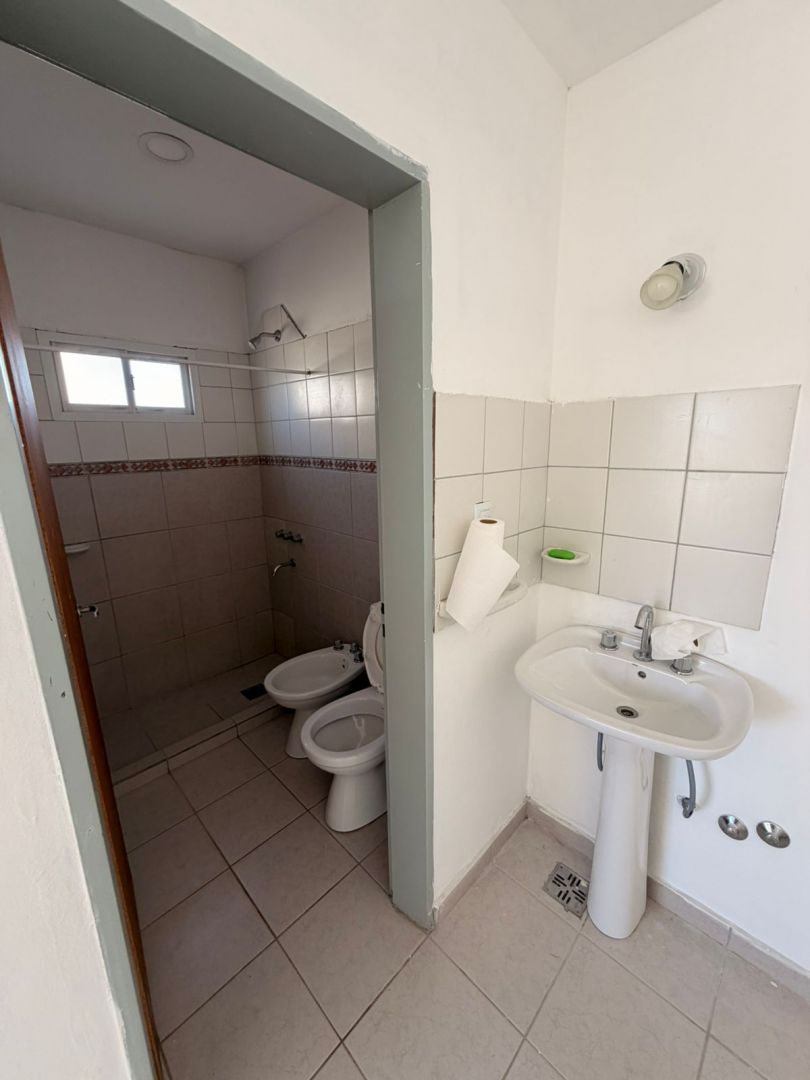 Casa en Alquiler en Fernandez Oro, Rio Negro