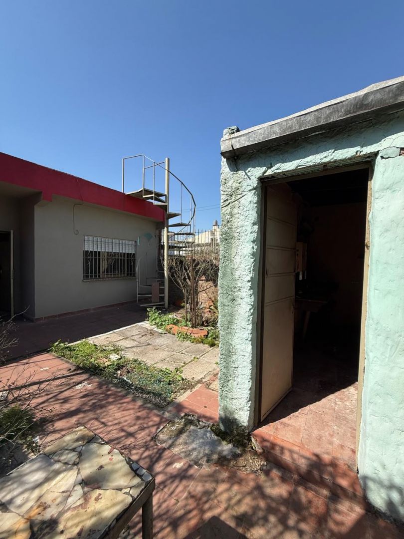 Casa en Venta en Moron, G.B.A. Zona Oeste
