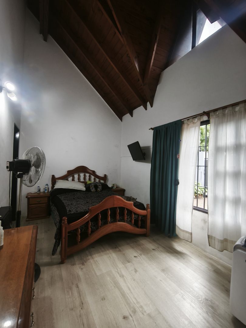 Casa en Venta en Moron, G.B.A. Zona Oeste