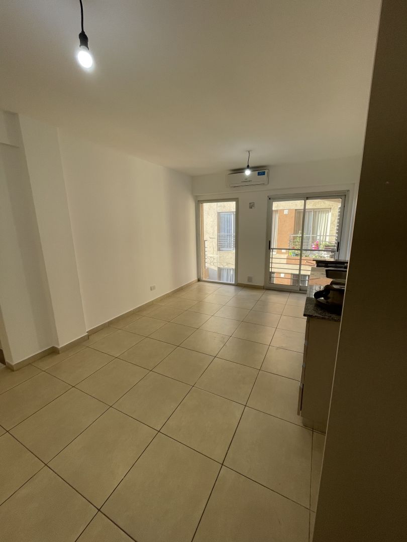 Departamento en Alquiler en Lanus, G.B.A. Zona Sur