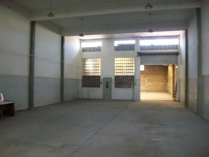 VENTA DE GALPON EN Lomas De Zamora - Llavallol - 2