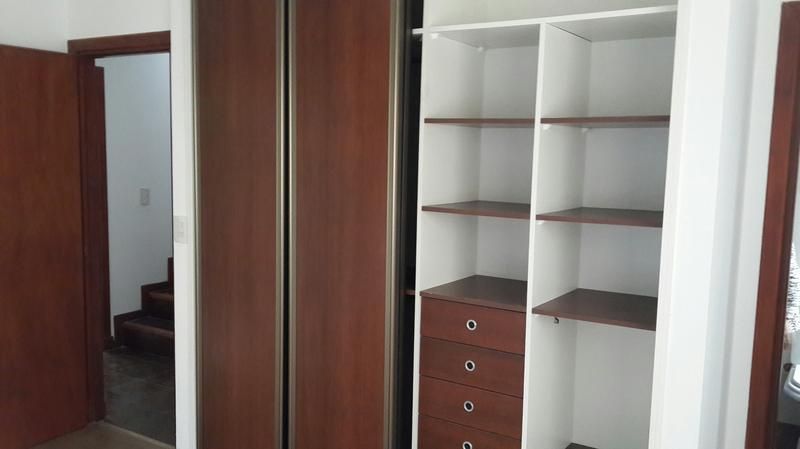 VENTA DE CASA EN Almirante Brown - Adrogue - 13