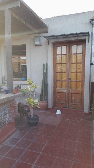 VENTA DE CASA EN G.B.A. Zona Sur - Monte Grande - 24