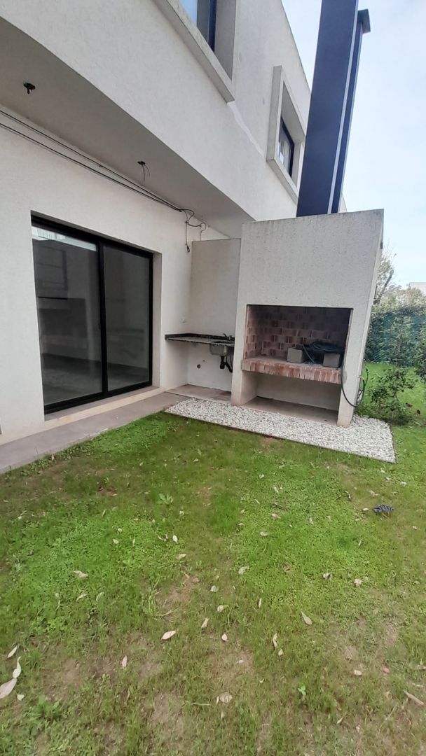 Casa en Venta en Ituzaingo, G.B.A. Zona Oeste