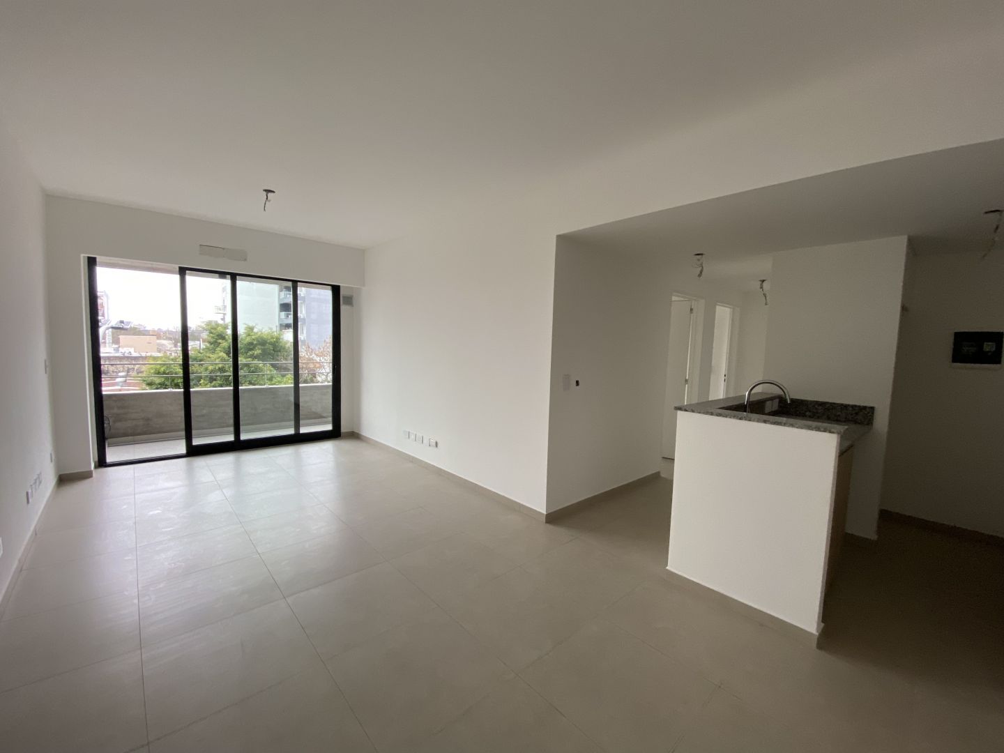 Departamento en Avenida Mosconi 2100