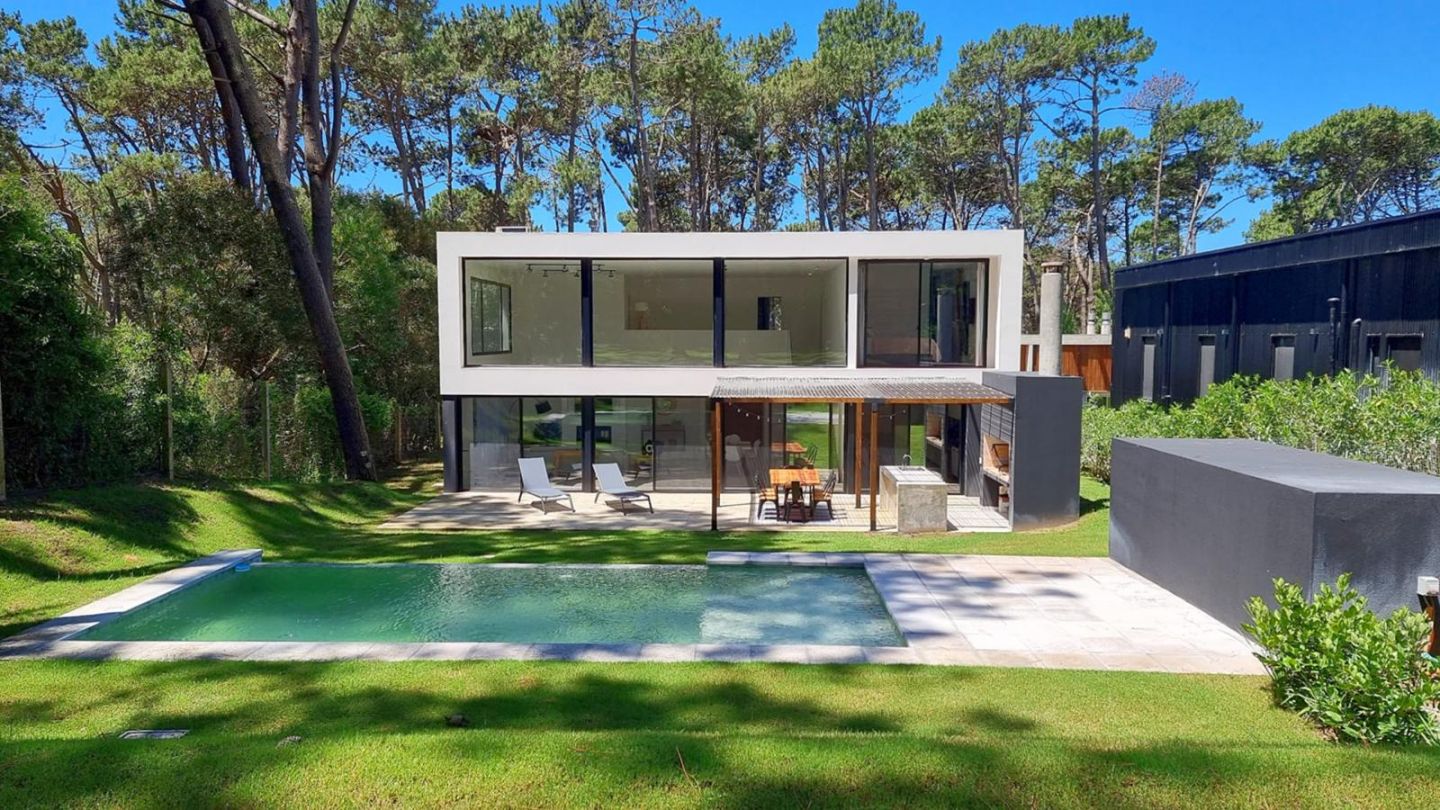 Casa en venta y alq. temporario Rincón Del Indio 4 ambientes