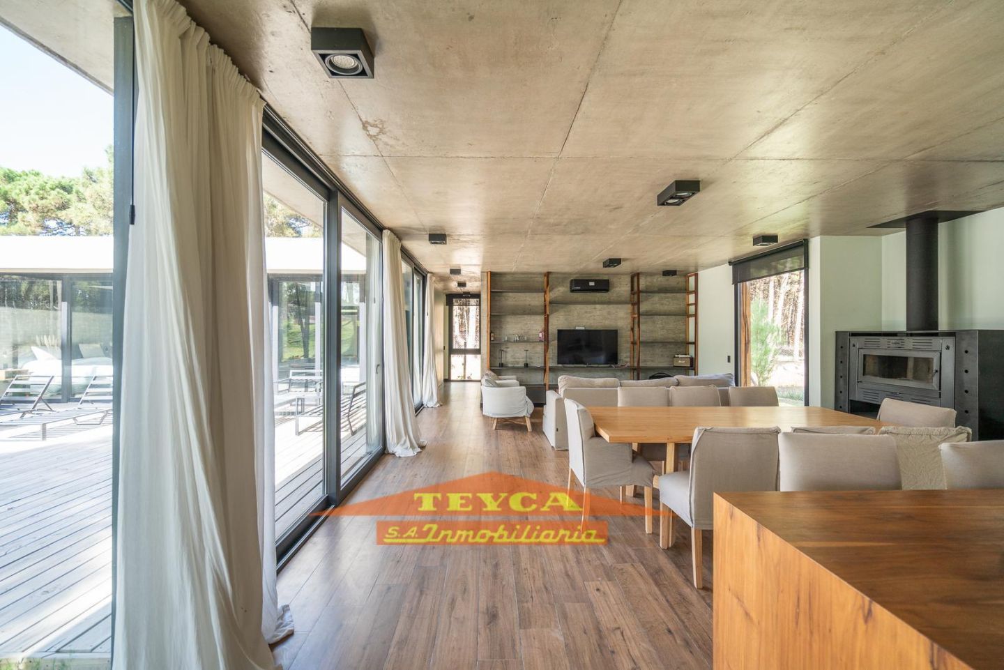 Casa en venta Barrio Pioneros 4 ambientes
