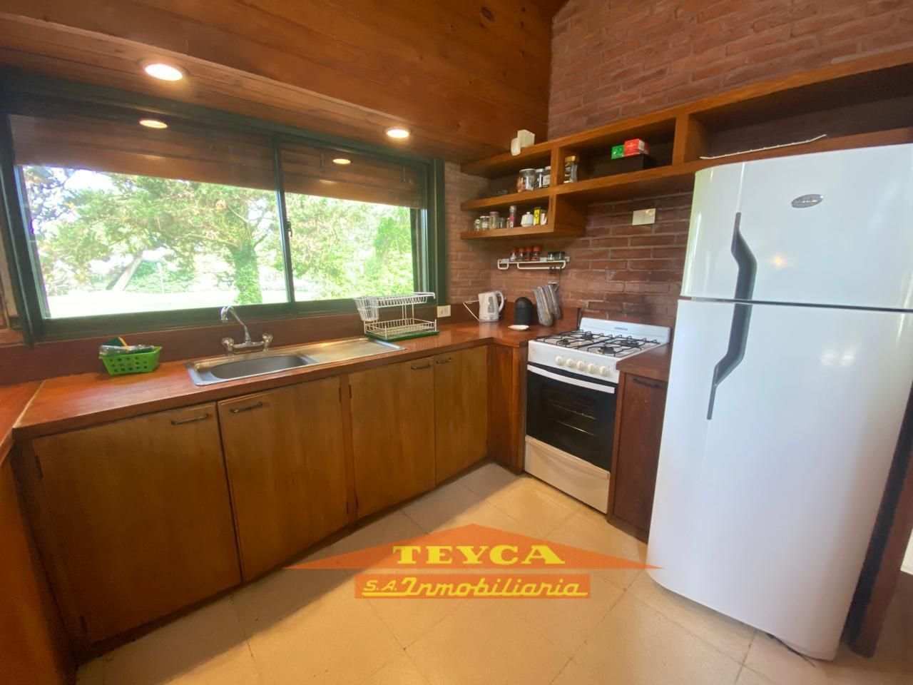 Casa en venta Lasalle 4 ambientes