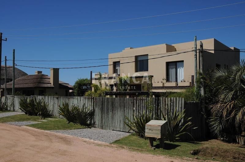Casa EN ALQUILER TEMPORARIO