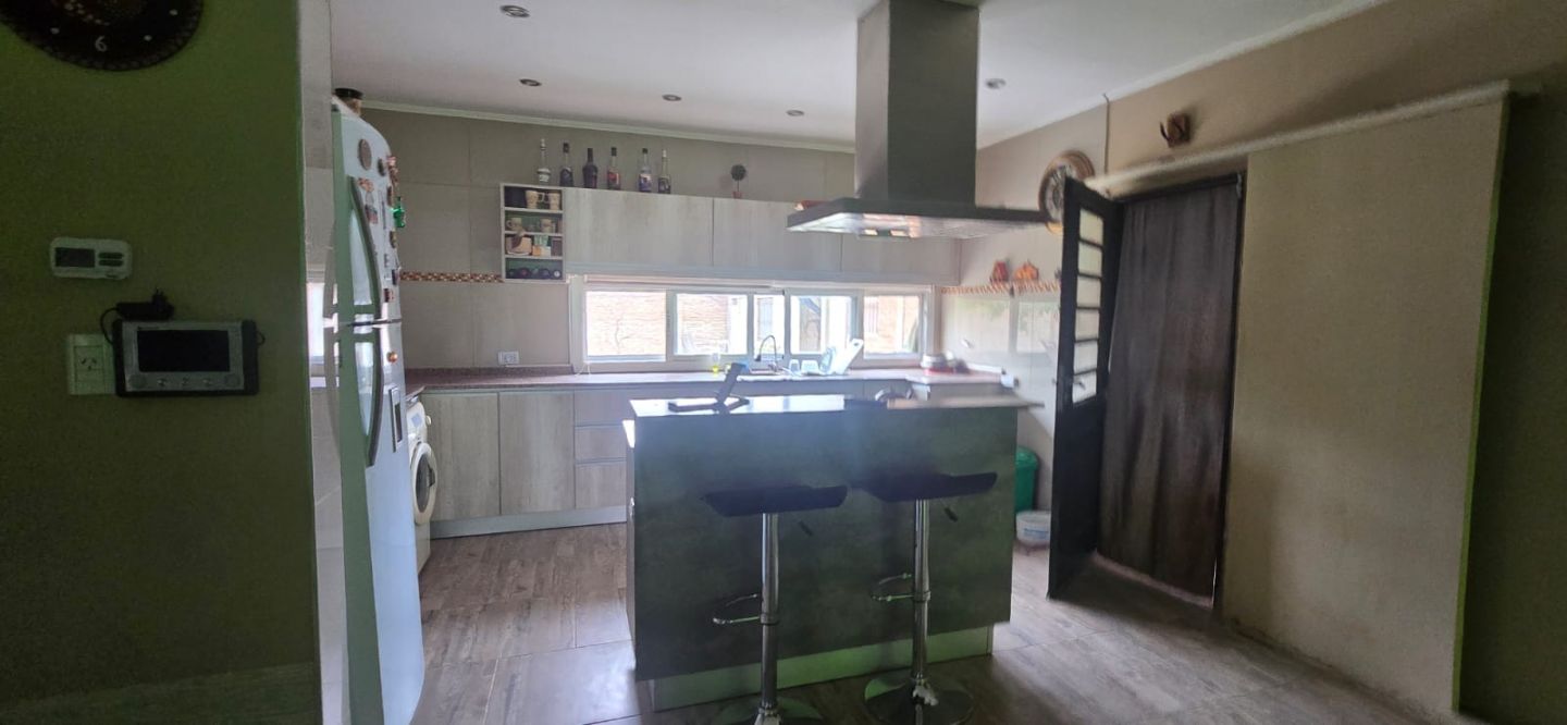 Casa en Venta en Fernandez Oro, Rio Negro