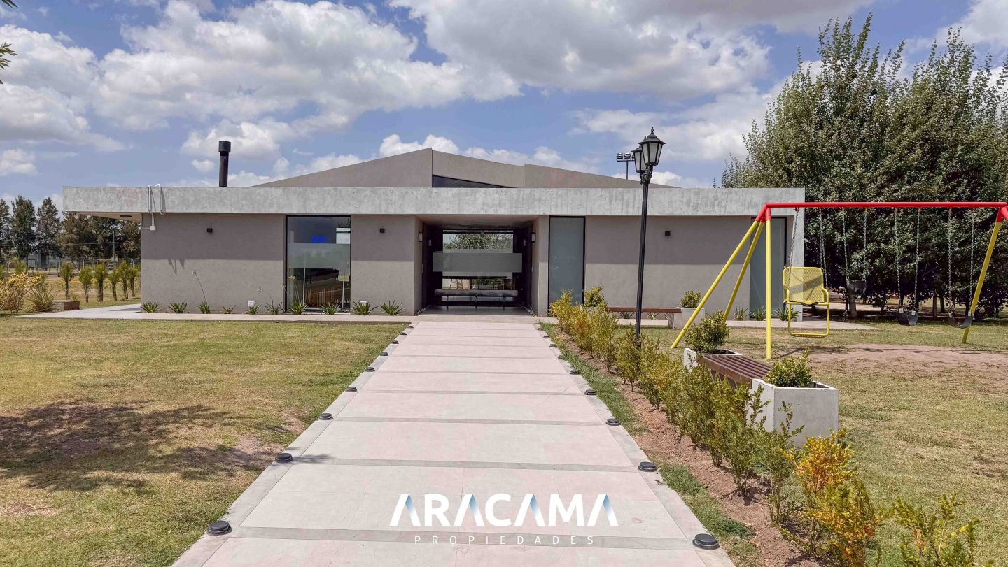 VENTA DE CASA EN Ezeiza - San Felipe - 34