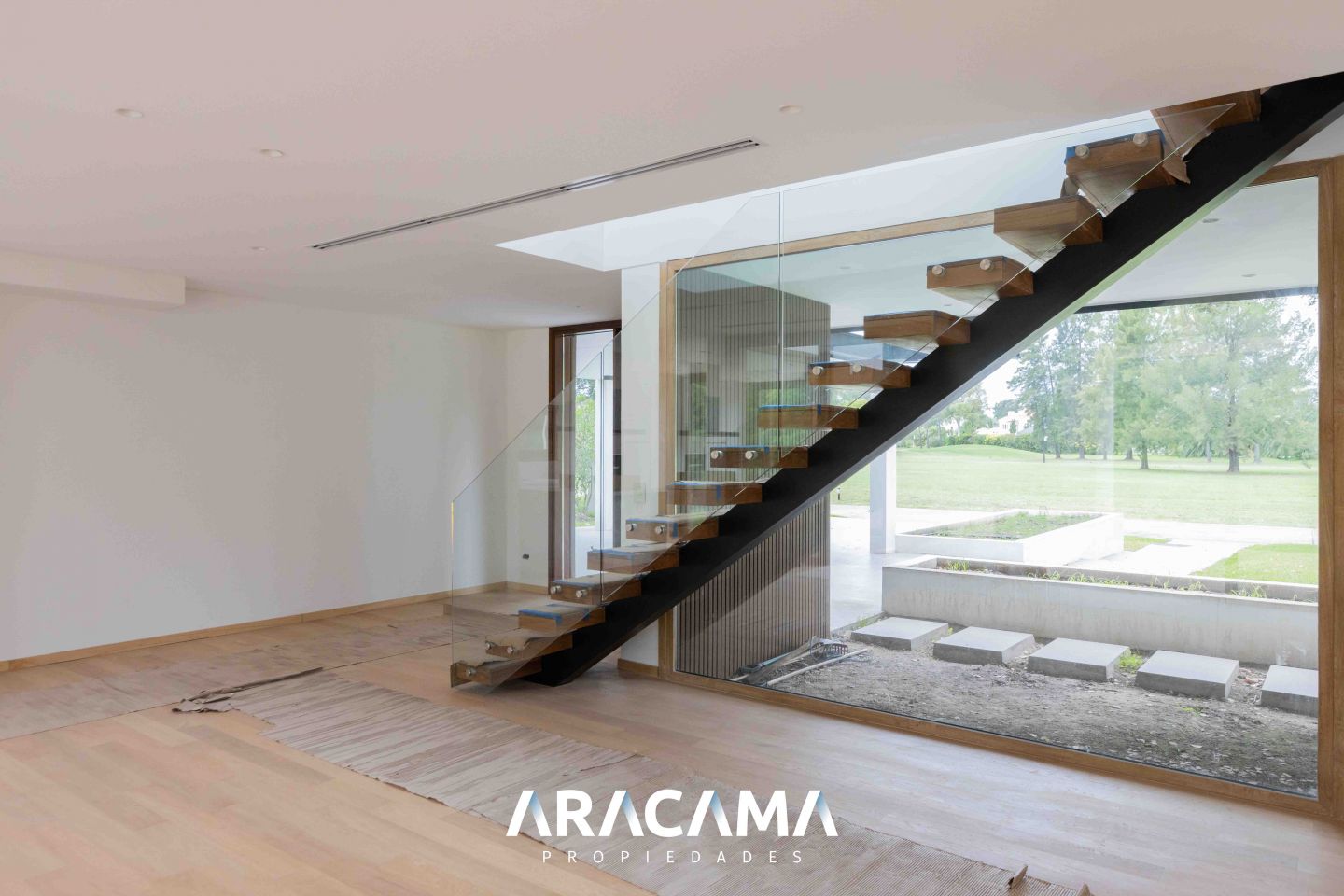 VENTA DE CASA EN Esteban Echeverría - Saint Thomas - 37