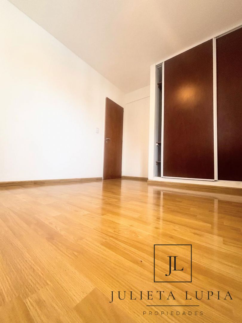 Departamento en Venta en Tres de Febrero, G.B.A. Zona Oeste