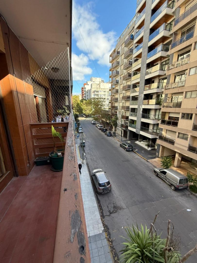 Departamento en venta La Perla 3 ambientes