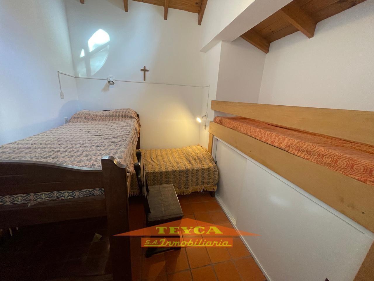 Casa en venta Lasalle 5 ambientes