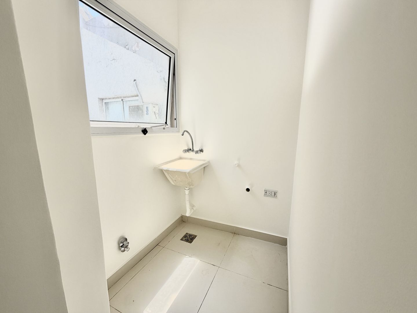 ALQUILER DE DEPARTAMENTO EN San Miguel - Muñiz - 4