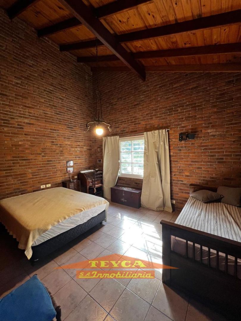 Casa en venta Lasalle 5 ambientes