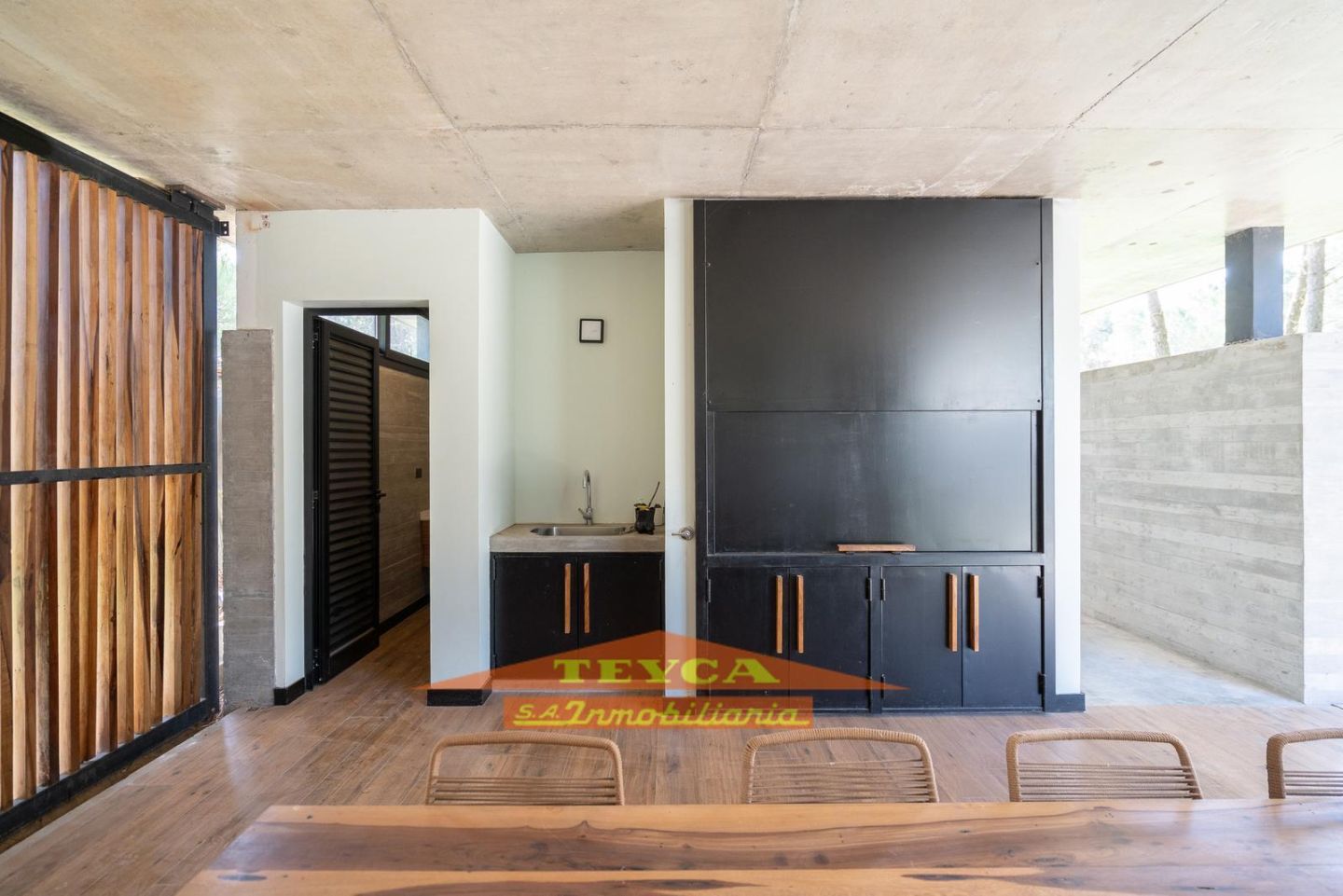 Casa en venta Barrio Pioneros 4 ambientes