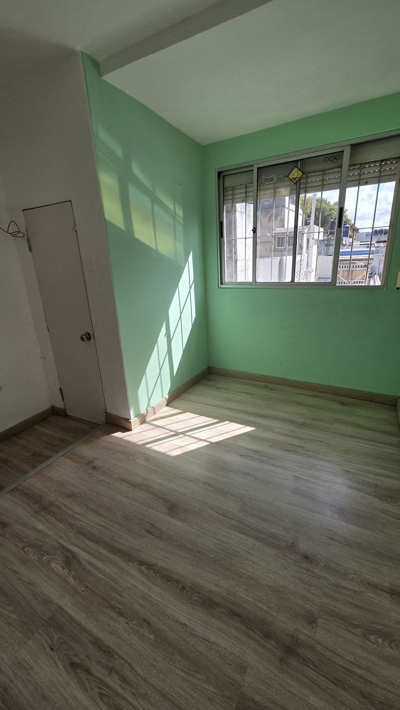 Casa en venta - 3 dormitorios, azotea, Parque Batlle