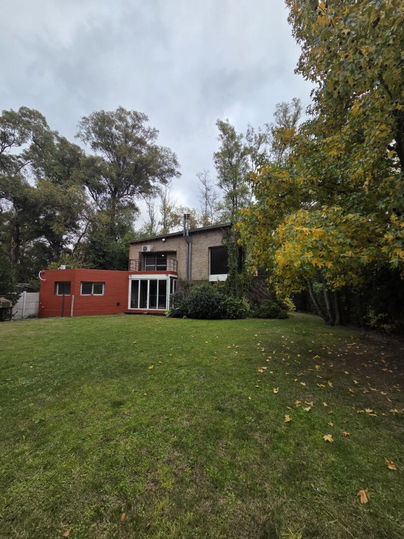 Casa en Alquiler en Ituzaingo, G.B.A. Zona Oeste
