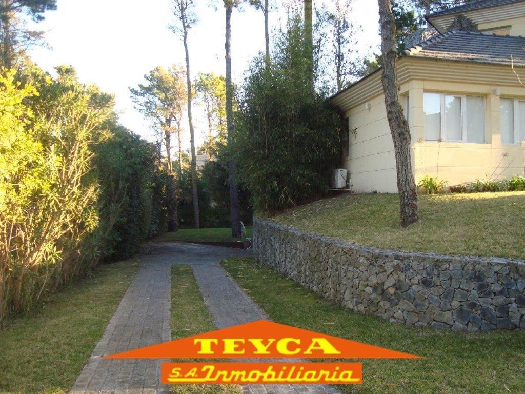Casa en venta Alamos 5 ambientes