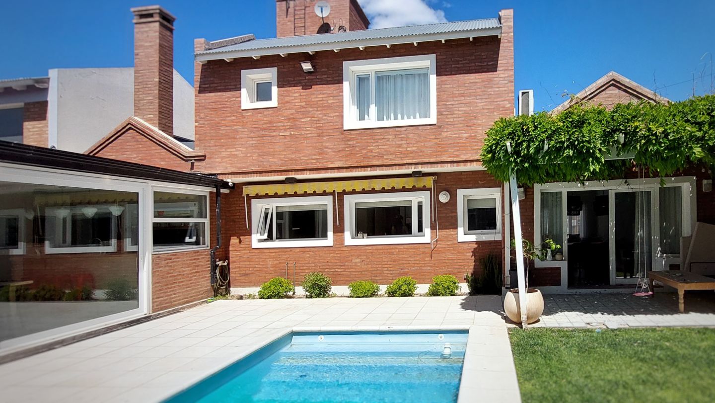 VENTA DE CASA EN Puerto Madryn - ZONA SUR - 2