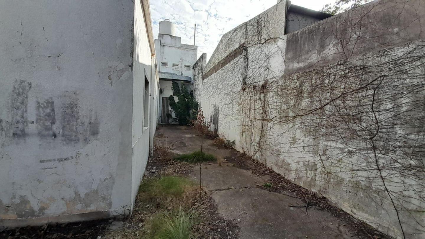 Local Comercial en Venta en Lomas de Zamora, G.B.A. Zona Sur