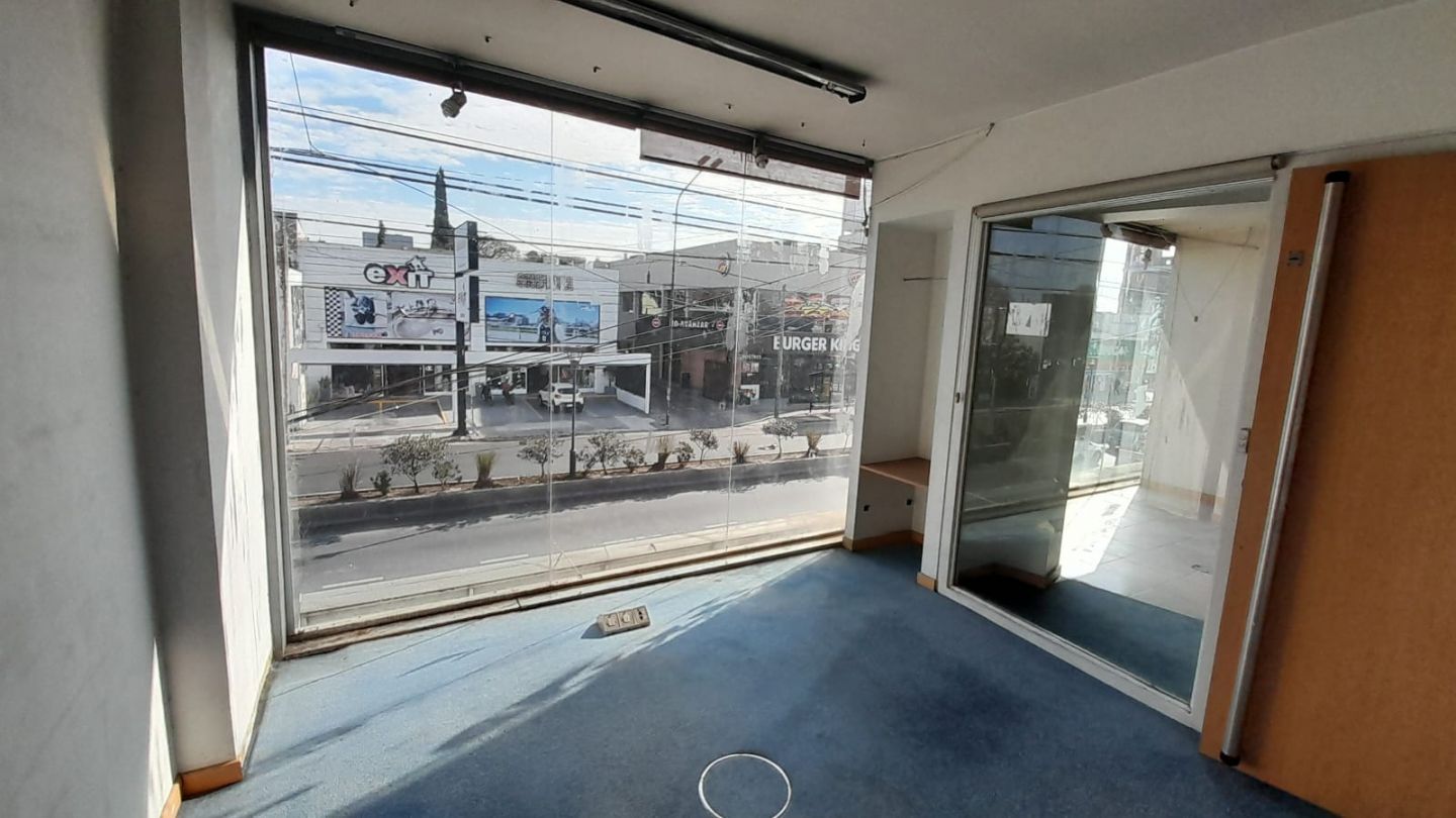Local Comercial en Venta en Lomas de Zamora, G.B.A. Zona Sur
