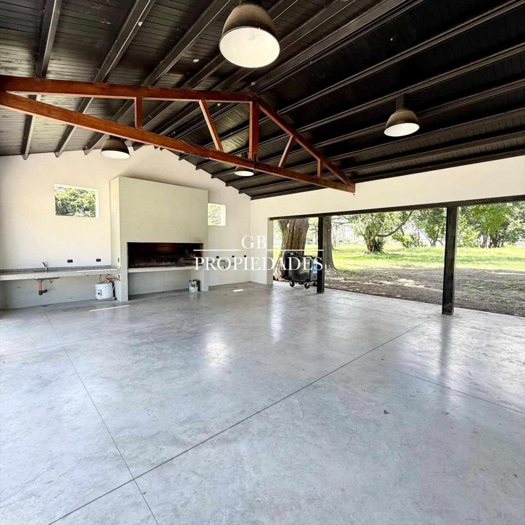 VENTA DE CASA EN Pilar - Santa Sofia - 33
