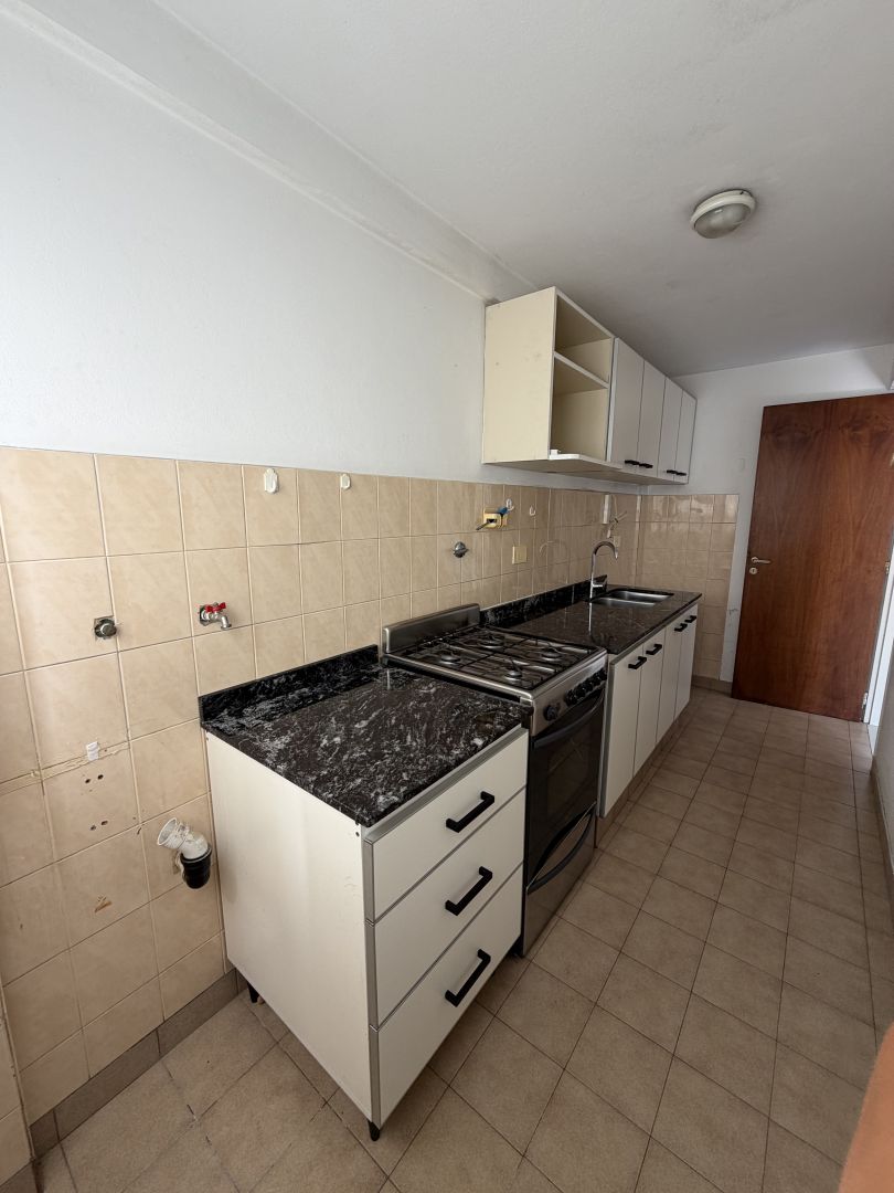 ALQUILER DE DEPARTAMENTO EN Capital Federal - Balvanera - 6