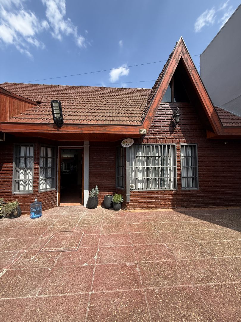 Casa en Venta en Moron, G.B.A. Zona Oeste