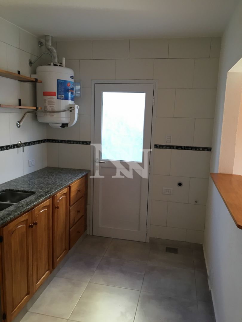 Casa en alquiler San Juan Bautista 3 ambientes