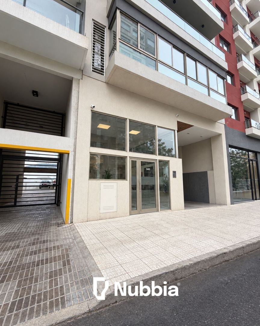 Local Comercial en Rodriguez 300