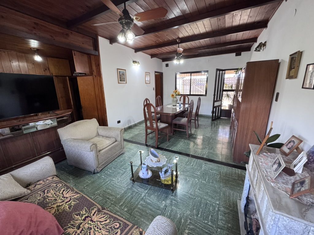 VENTA DE CASA EN Rosario - Belgrano - 45