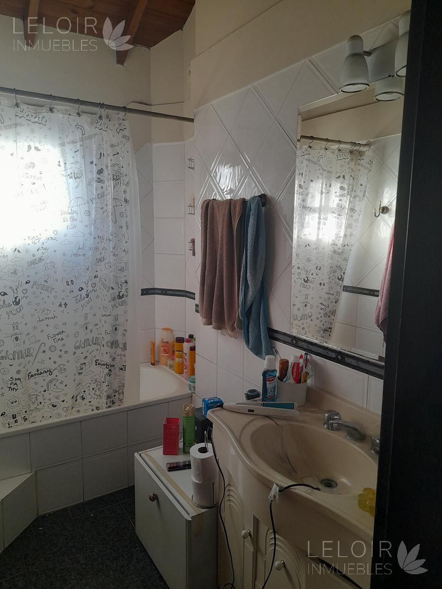 Casa en Venta en Moron, G.B.A. Zona Oeste