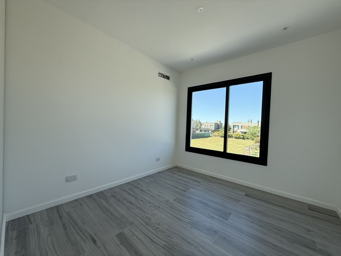 Casa EN ALQUILER