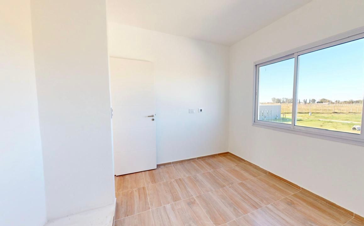 VENTA DE CASA EN Ezeiza - Laguna Azul - 17