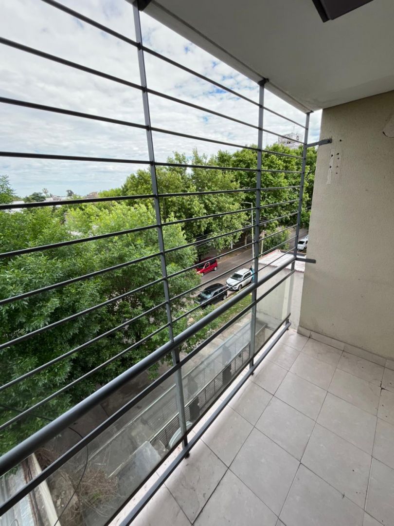 Departamento en Alquiler en Moron, G.B.A. Zona Oeste