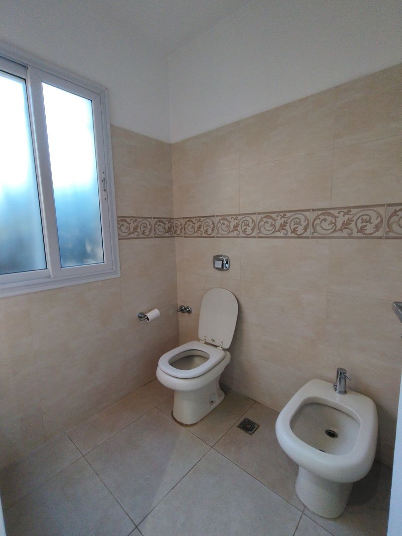 Casa EN ALQUILER