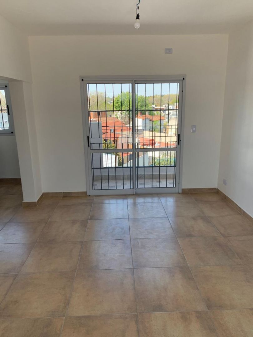 Departamento en Alquiler en General San Martin, G.B.A. Zona Norte