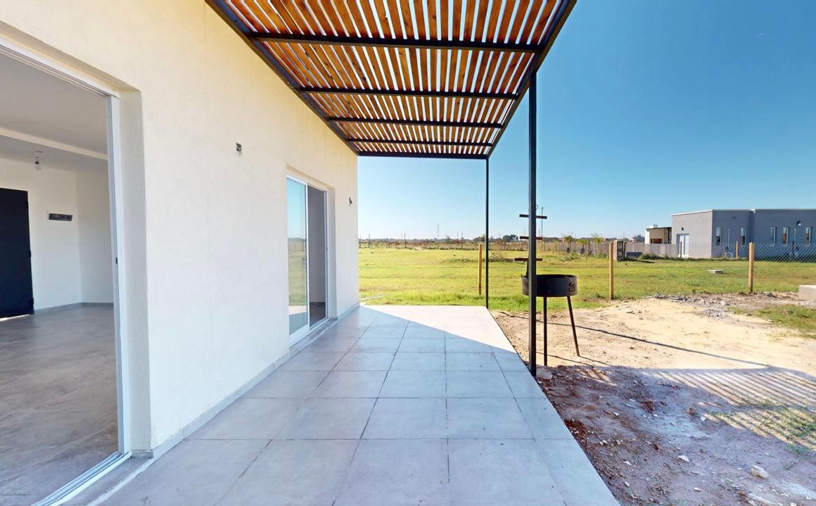 VENTA DE CASA EN Ezeiza - Laguna Azul - 32