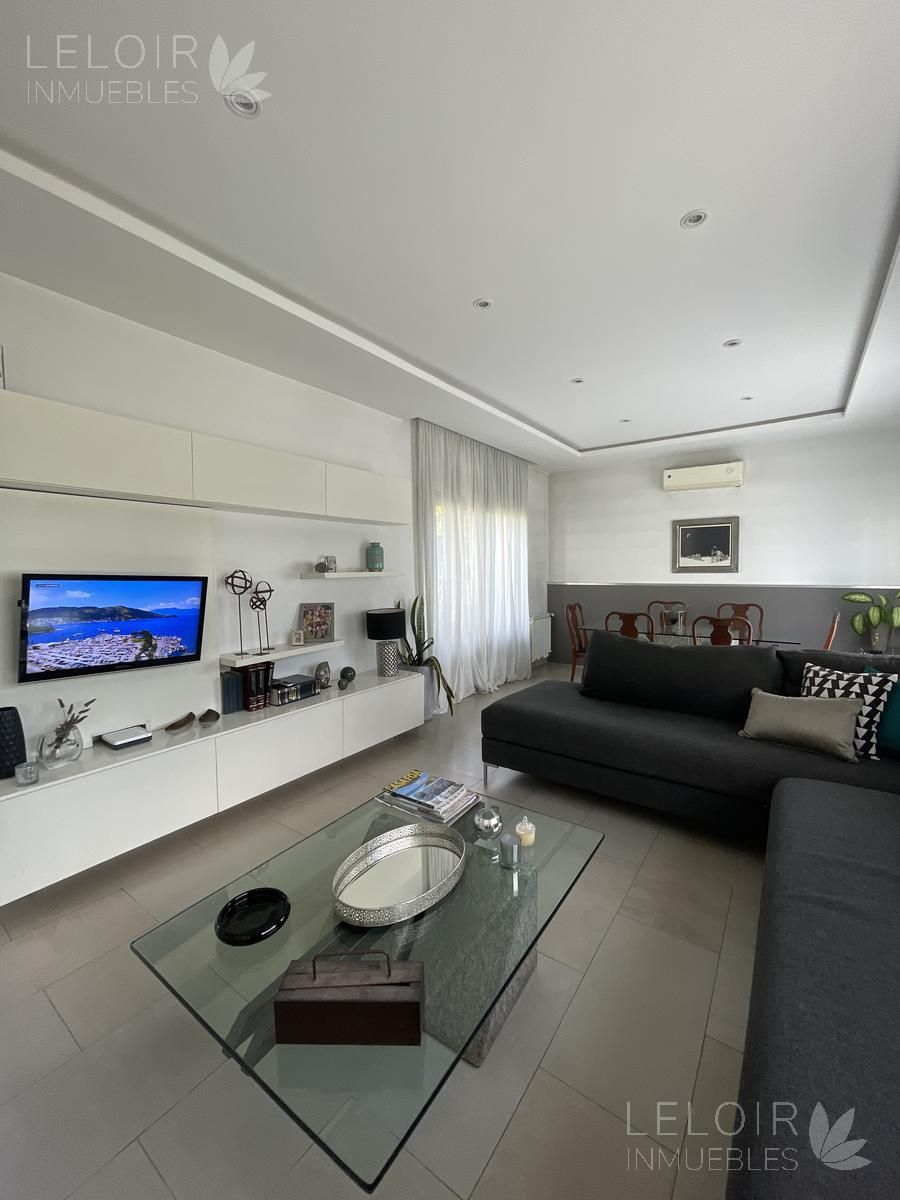 Casa en Venta en Ituzaingo, G.B.A. Zona Oeste