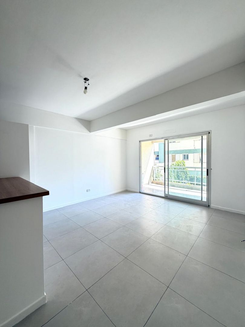 Departamento en RIGLOS 700