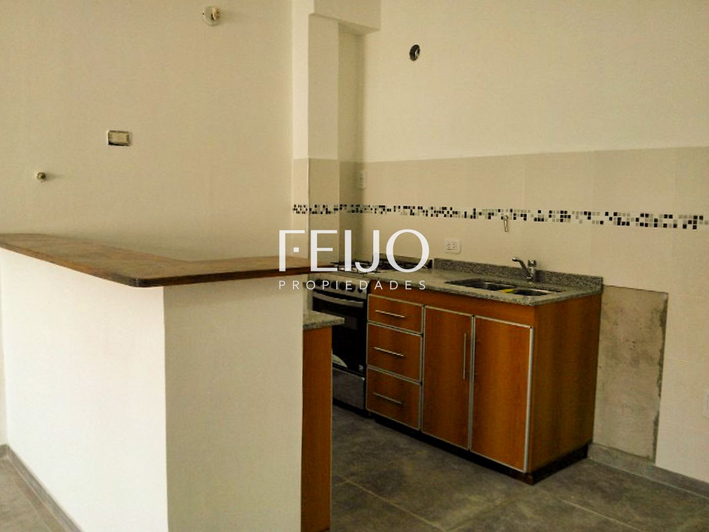 VENTA DE EDIFICIO EN Berazategui - 31