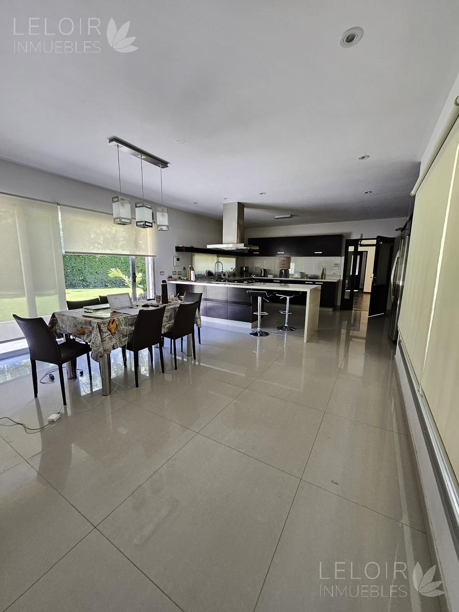 Casa en Venta en Ituzaingo, G.B.A. Zona Oeste