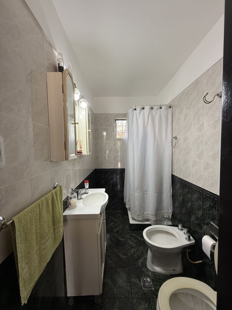 Casa en Venta en Moron, G.B.A. Zona Oeste