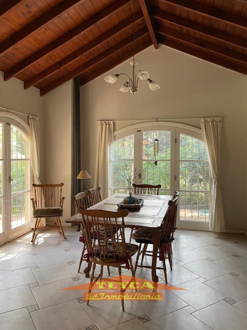 Casa en venta Lasalle 4 ambientes