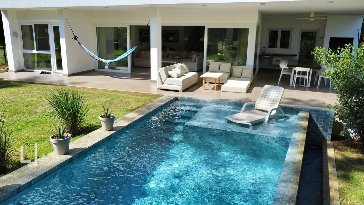 Casa en venta Aqua Village 4 ambientes