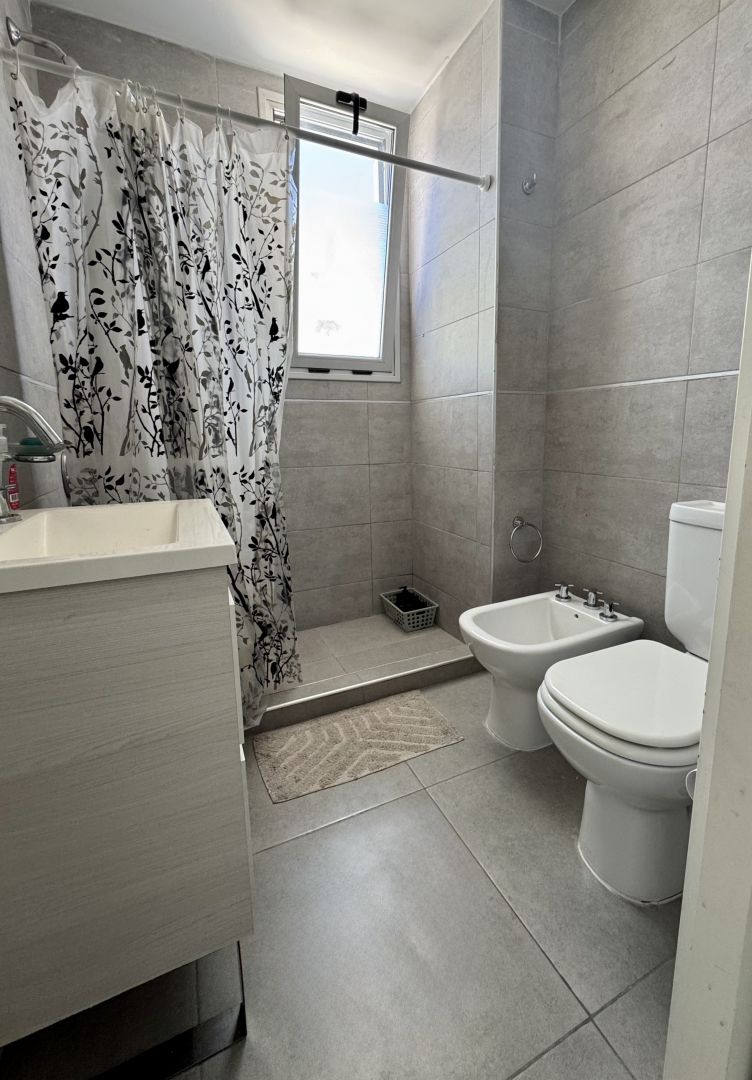 ALQUILER DE DEPARTAMENTO EN Puerto Madryn - Micro Centro - 4